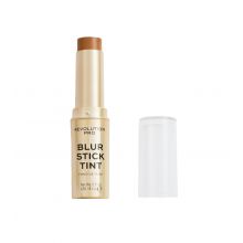 Revolution Pro - Base de maquillaje en stick Blur Stick Tint - Tan