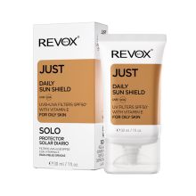 Revox - *Just* - Protector solar diario SPF50+ con vitamina E para piel grasa